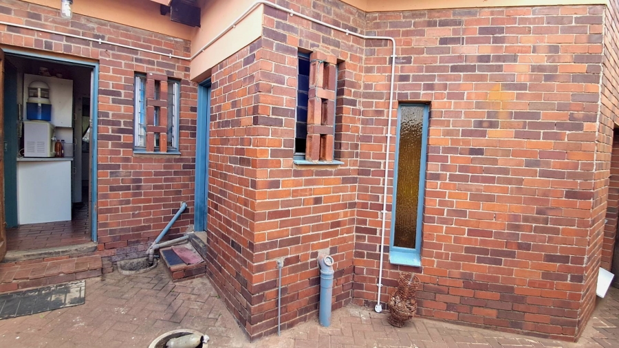 4 Bedroom Property for Sale in Universitas Free State